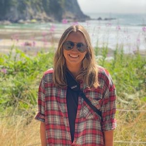 Meet your Posher, Samantha